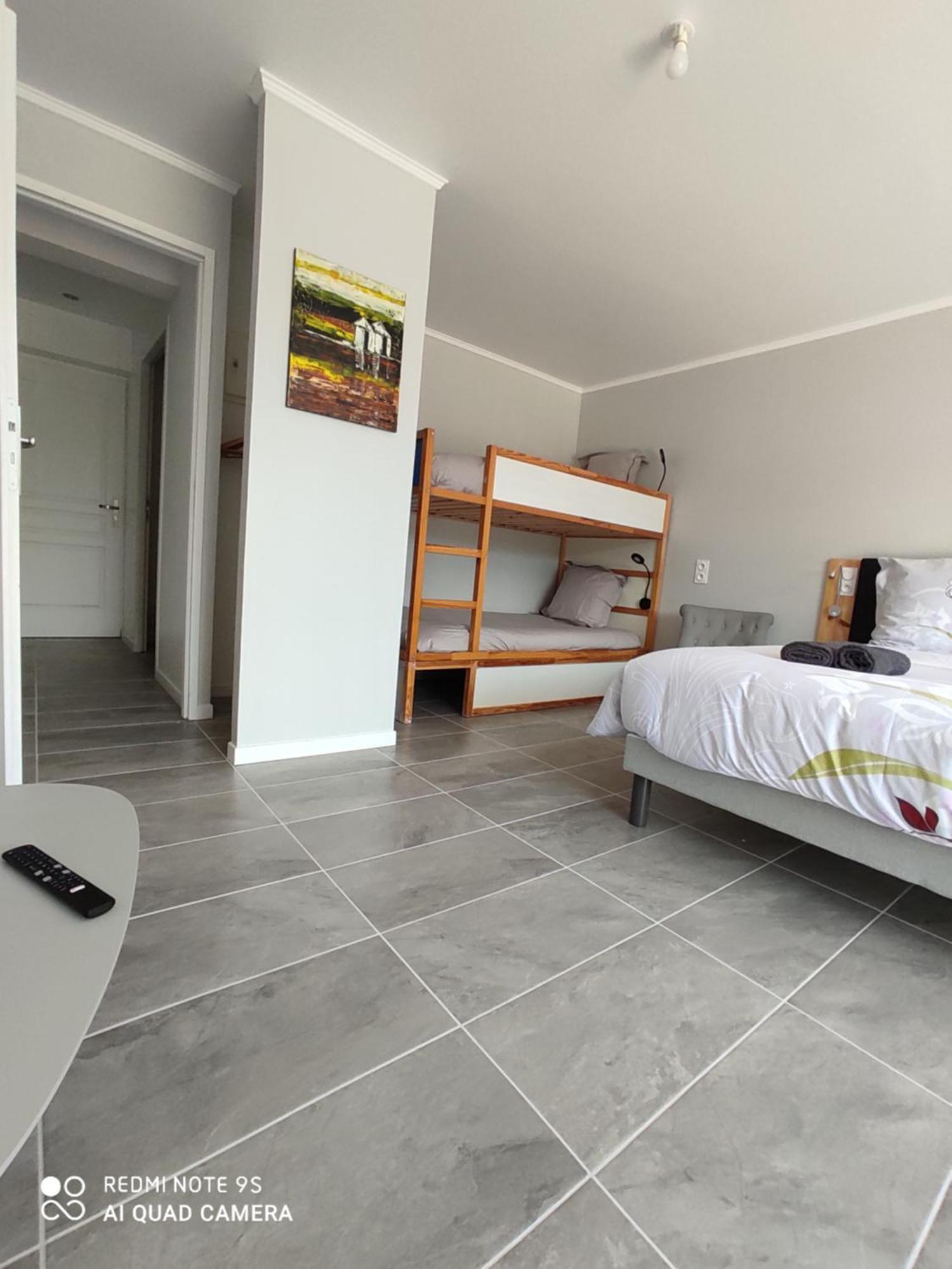 Bed and Breakfast Au Pied Du Lariat Leoville Номер фото