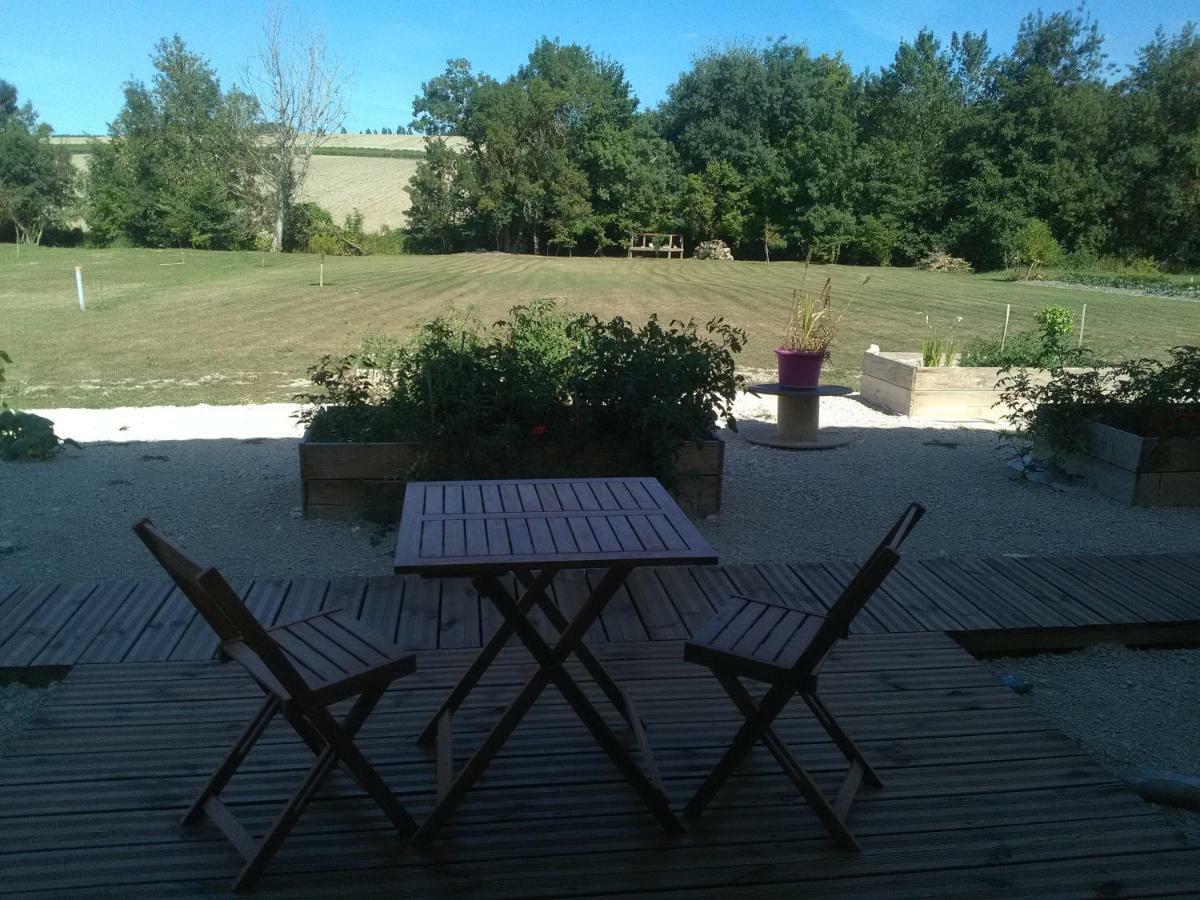 Bed and Breakfast Au Pied Du Lariat Leoville Екстер'єр фото